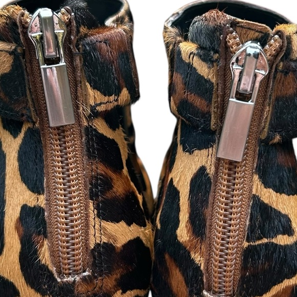 Sole Society So Lynette Leopard Bootie 8 Calf Hair Mob Wife Cut Out Stacked Heel - Picture 7 of 12